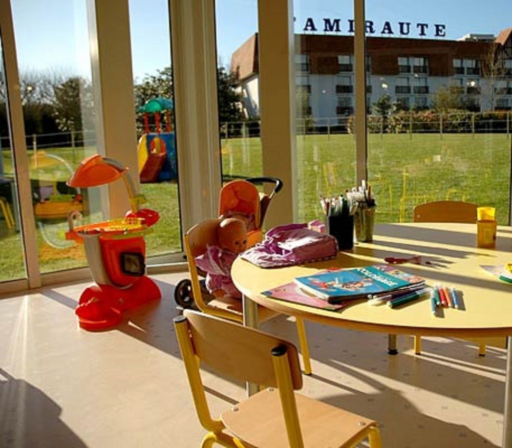 Amiraute Hotel Golf Deauville Touques Dış mekan fotoğraf