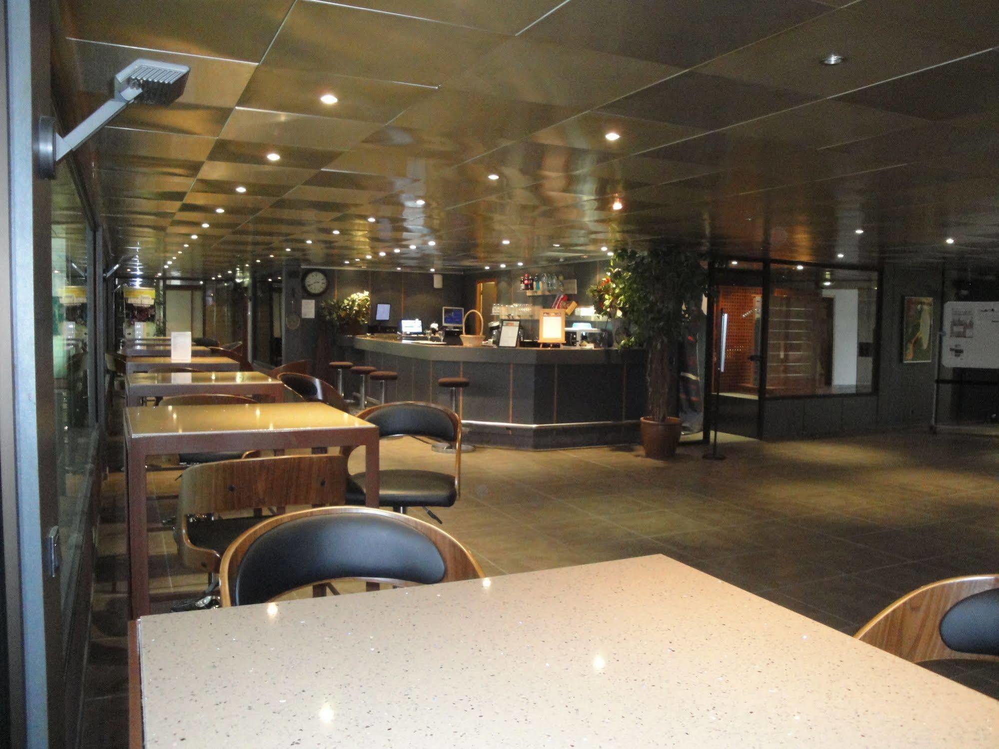 Amiraute Hotel Golf Deauville Touques Dış mekan fotoğraf